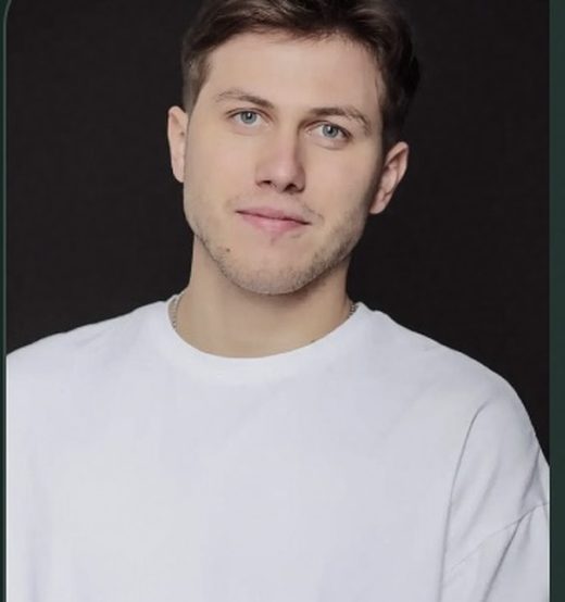 Егор Бобров